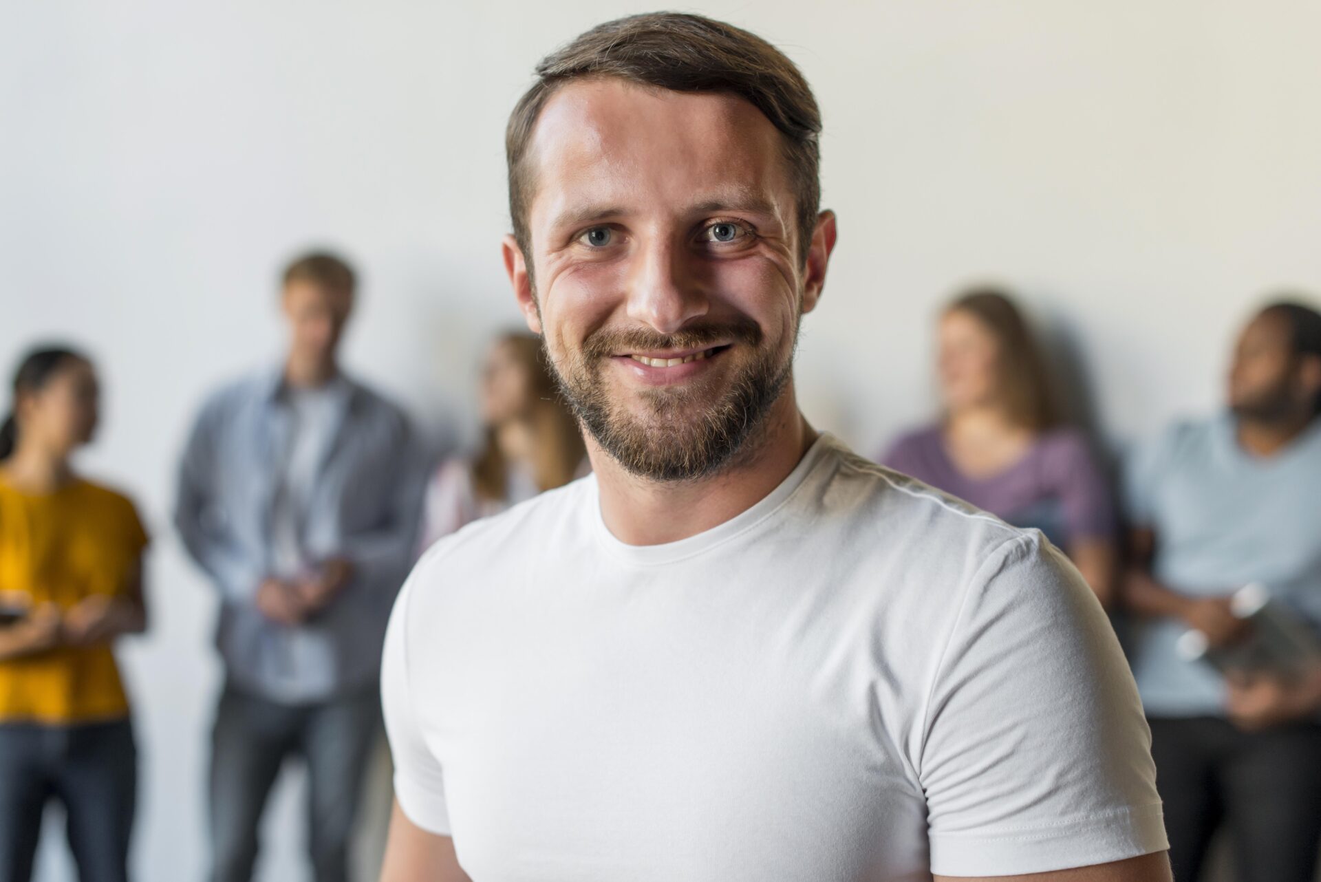 Portrait eines lächelnden Mannes